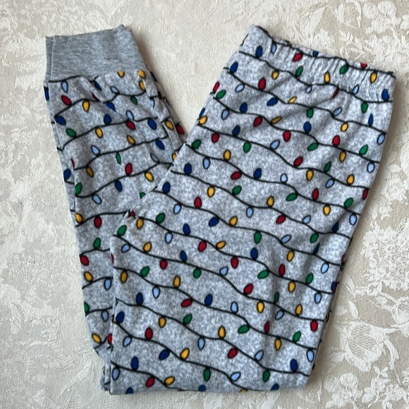 George Pajama Set - Picture 2 of 7